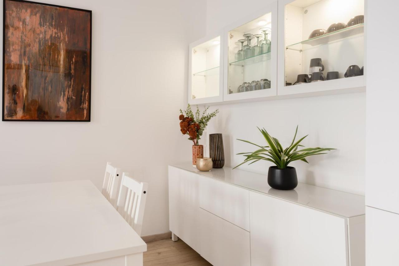 Xenia Apartments - Enjoy Porta Venezia In Modern Apt- 10 Min From Duomo Milánó Kültér fotó