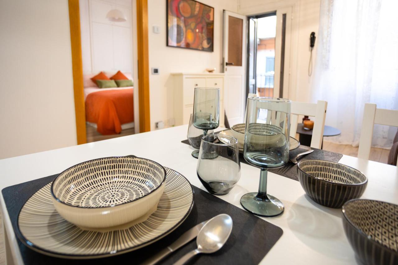 Xenia Apartments - Enjoy Porta Venezia In Modern Apt- 10 Min From Duomo Milánó Kültér fotó